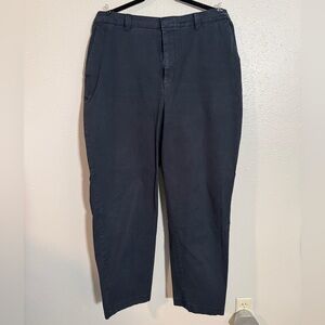 GAP women’s black straight up khaki 16 tall